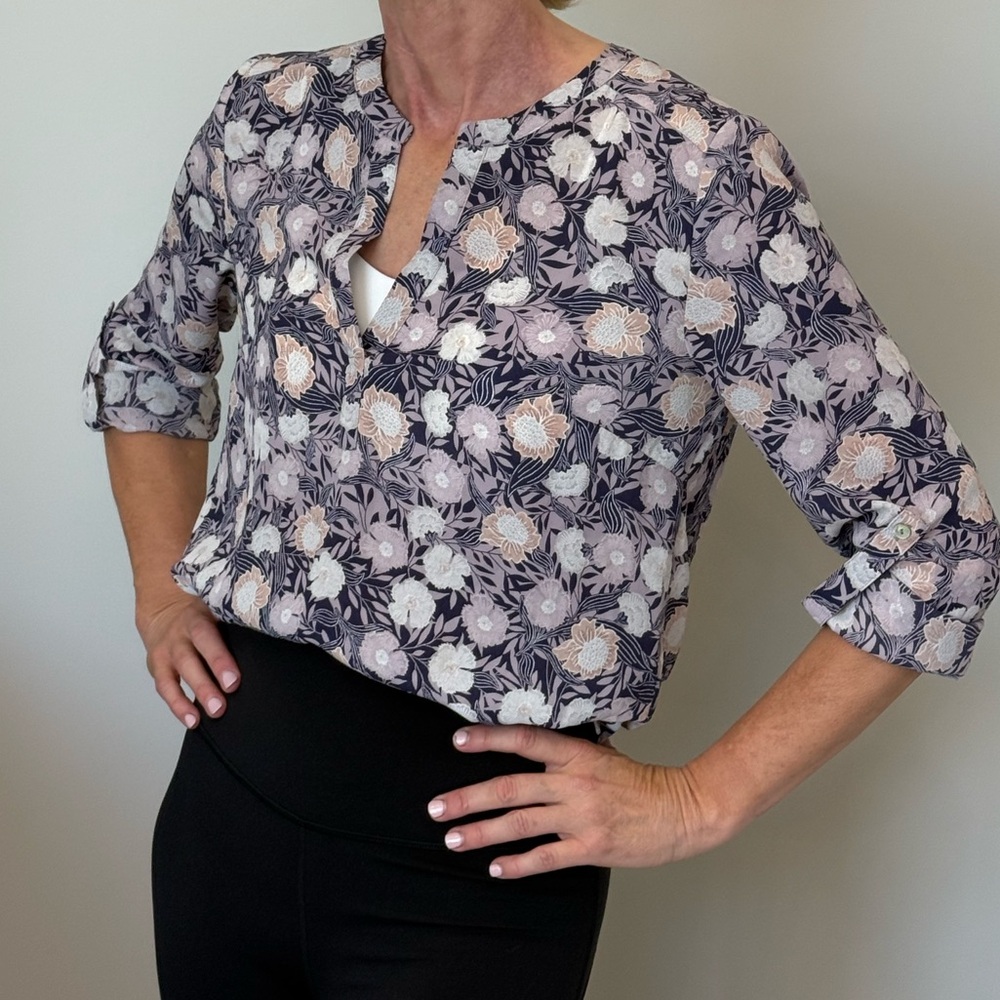 Daniel Rainn Blouse, Purple Floral XS